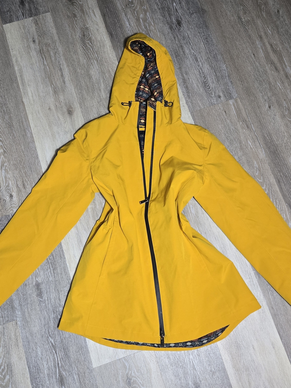 Pendleton Women's Hooded Waterproof Rain Jacket Medium